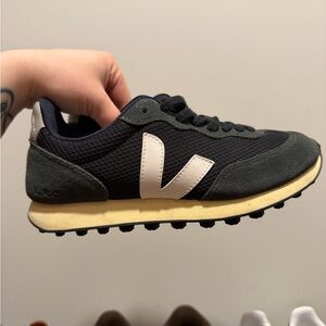 Veja women Black and Cream Sneakers